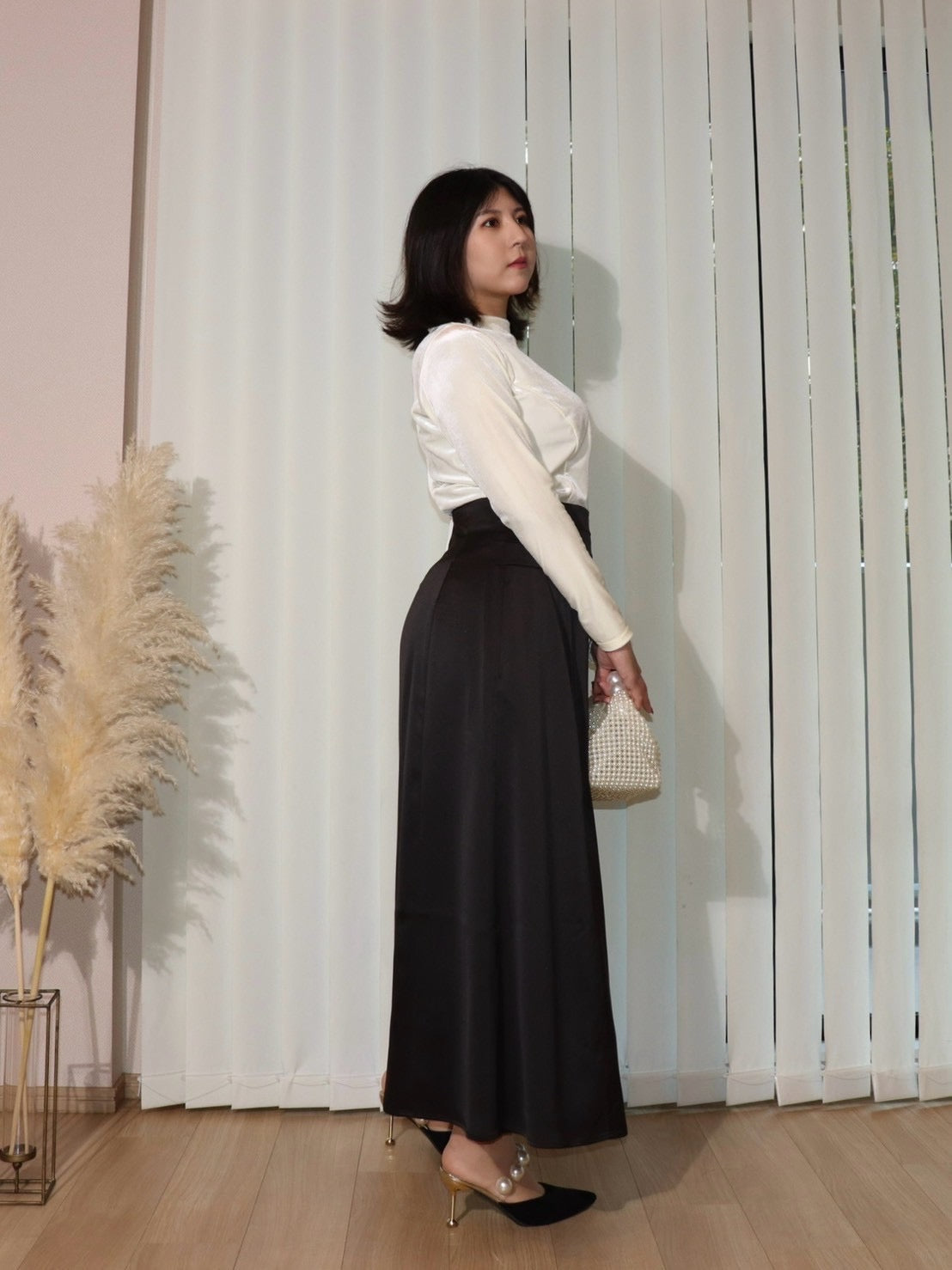 完全予約販売(11/17~11/24) 1中～1末発送予定 　タックデザインスカート　16,000円（17,600税込み）