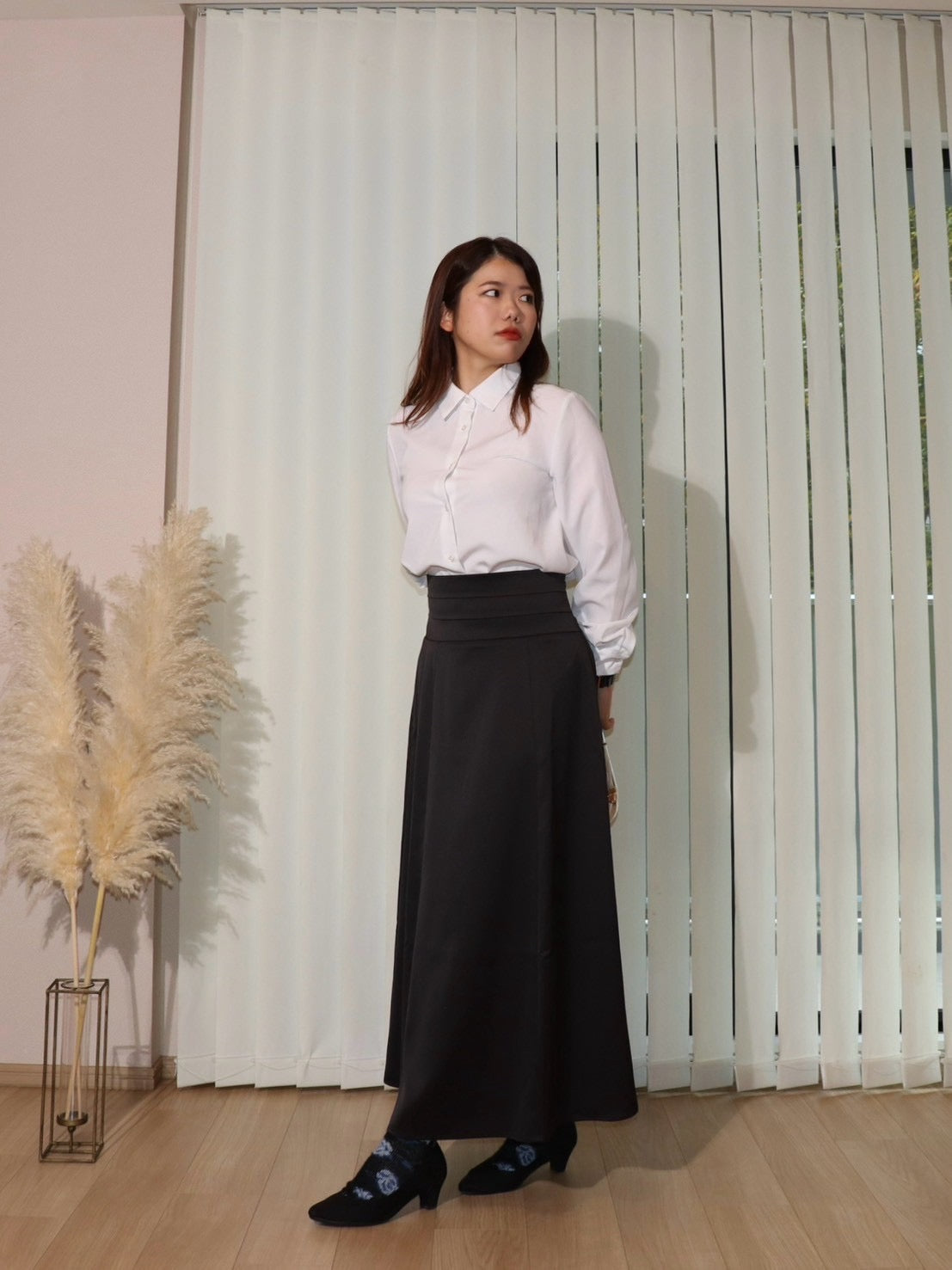 完全予約販売(11/17~11/24) 1中～1末発送予定 　タックデザインスカート　16,000円（17,600税込み）