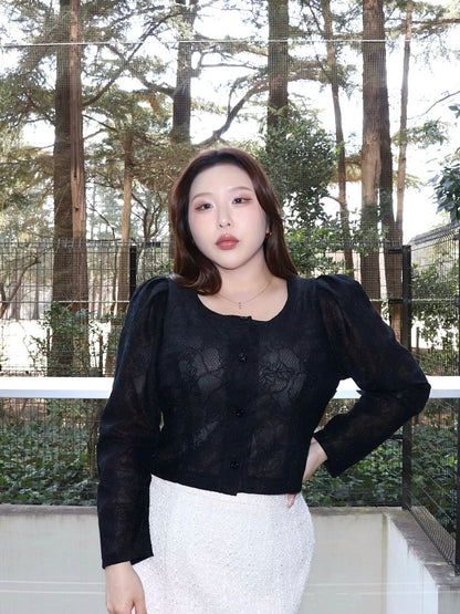 完全予約販売(3/21~3/29)   5中~5末発送予定　長袖レースブラウス　15,000円（16,500円税込み)