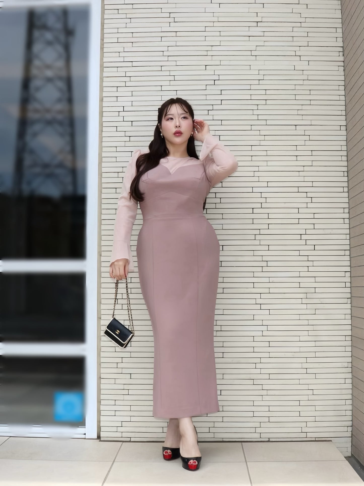 完全予約販売(4/21~4/29)   6中～６末発送予定　デコルテシアーカットソーワンピース　29,000円（319,00税込み）