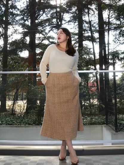 完全予約販売(12/21~28)   2中~2末発送予定　ツイードマーメイドスカート　17,000円（18,700円税込み)