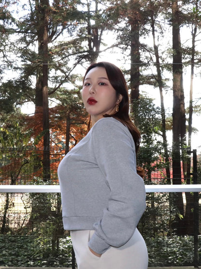 完全予約販売(12/21~28)   2中~2末発送予定　GBロゴ刺繍トレーナー　11,000円（12,100円税込み）