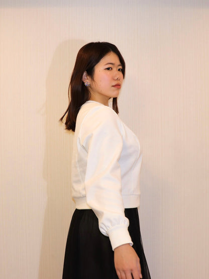 完全予約販売(12/21~28)   2中~2末発送予定　GBロゴ刺繍トレーナー　11,000円（12,100円税込み）