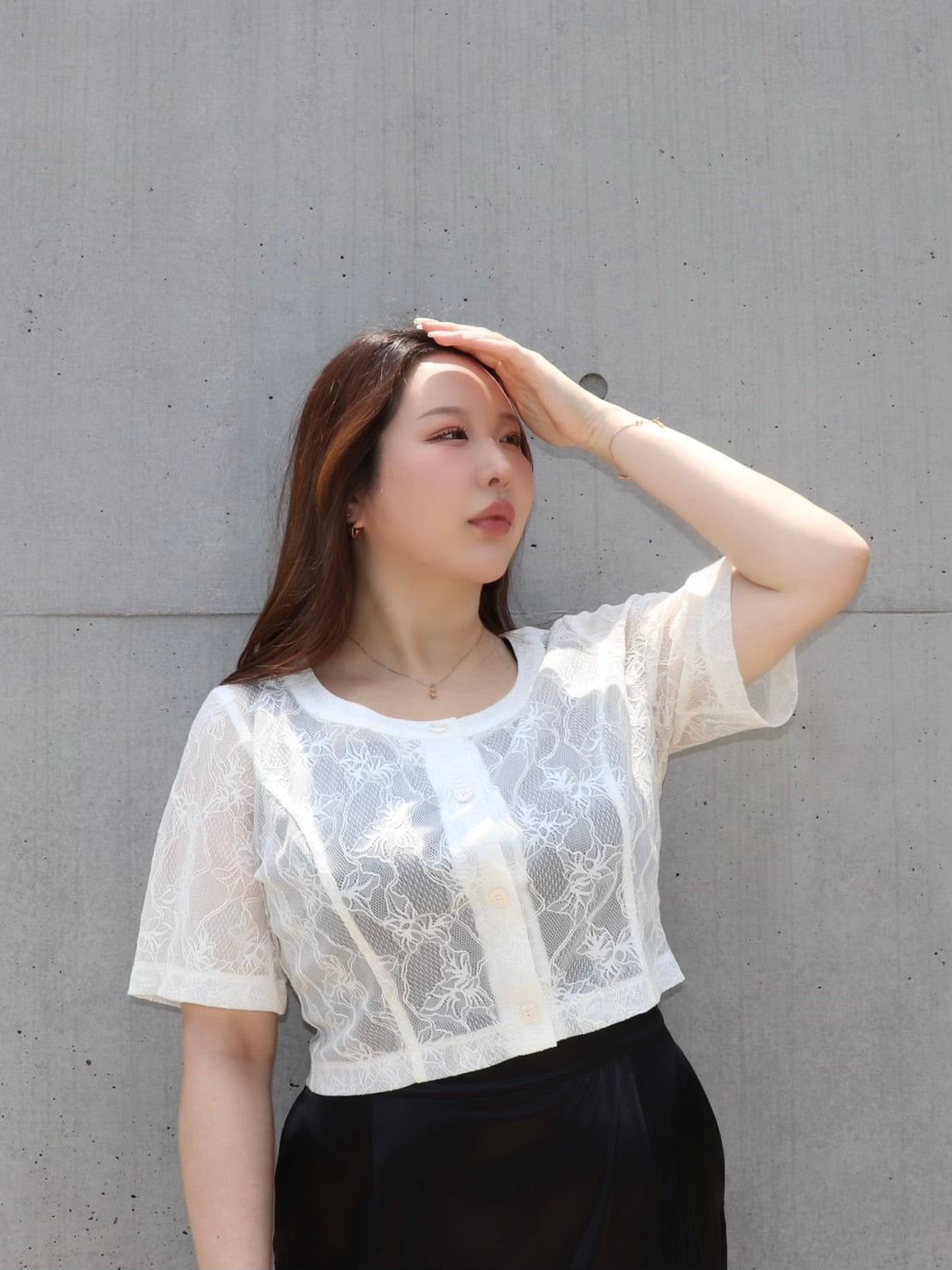 完全予約販売(6/22~6/29)  8初～８中発送予定　レース半袖羽織り　11,000円（12,100)税込み）