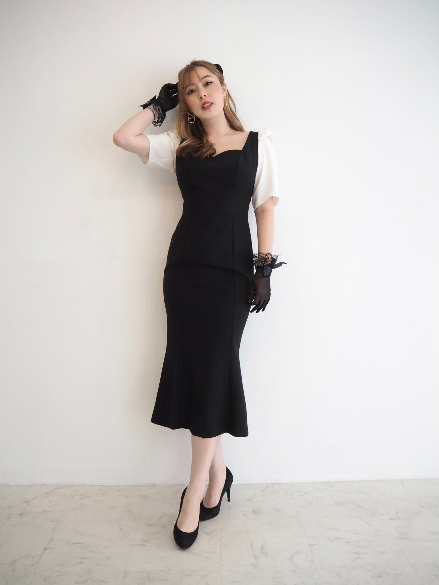 完全予約販売(7/26~8/1)   9末～10初発送予定　パフスリーブマーメイドワンピース　29,800円（32,780税込み）